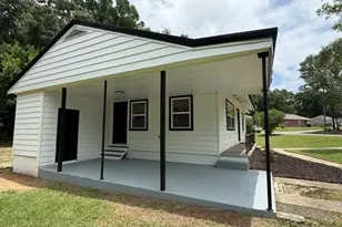 197 W North Ave, Crestview, FL 32536 - Photo 2