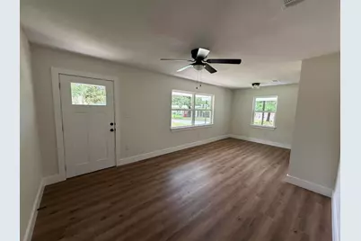 197 W North Avenue, Crestview, FL 32536 - Photo 6