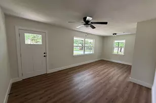 197 W North Ave, Crestview, FL 32536 - Photo 6