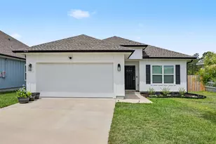 163 Blooming Cv, Crestview, FL 32539 - Photo 1