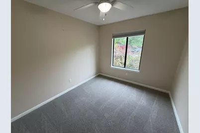 210 Honeysuckle Way, Niceville, FL 32578 - Photo 10