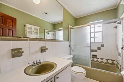 6 NE Stamford Avenue, Fort Walton Beach, FL 32547 - Photo 20