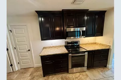 8980 Deer Lane, Navarre, FL 32566 - Photo 4