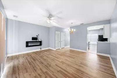 15284 331 Business #UNIT 7B, Freeport, FL 32439 - Photo 2