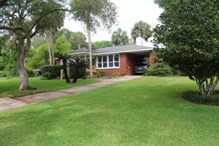 1183 N Bayshore Dr, Valparaiso, FL 32580 - Photo 2