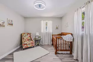 139 NW Robinwood Dr, Fort Walton Beach, FL 32548 - Photo 14