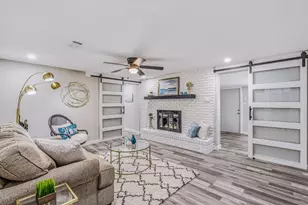 139 NW Robinwood Dr, Fort Walton Beach, FL 32548 - Photo 30