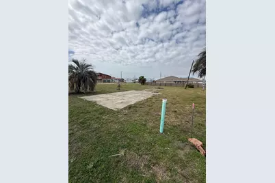 201 Louisiana Drive, Mexico Beach, FL 32456 - Photo 1