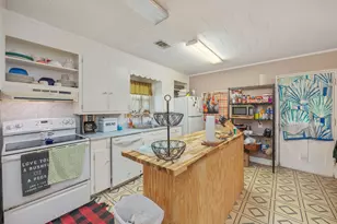 624 4th St, Destin, FL 32541 - Photo 22