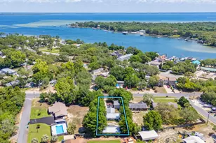 624 4th St, Destin, FL 32541 - Photo 1