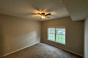 1501 N Partin Dr, Niceville, FL 32578 - Photo 10