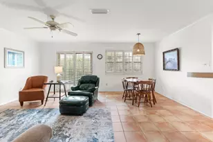 705 Gulf Shore Dr, Destin, FL 32541 - Photo 2
