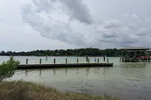 19 A Bayview Dr, Shalimar, FL 32579 - Photo 28
