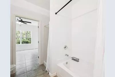 122 Dolphin Road #Unit 3, Mary Esther, FL 32569 - Photo 6