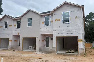 408 Walters Cir, Fort Walton Beach, FL 32547 - Photo 1
