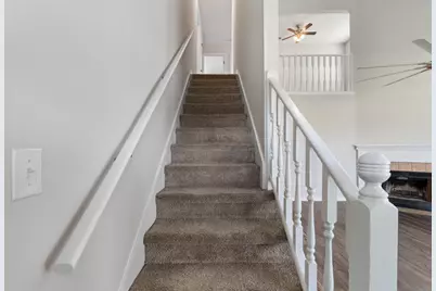 608 Drakes Landing, Mary Esther, FL 32569 - Photo 18