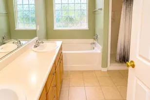 4821 Acorn Dr, Crestview, FL 32539 - Photo 6