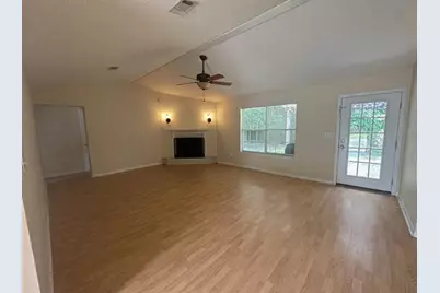 4821 Acorn Drive, Crestview, FL 32539 - Photo 2