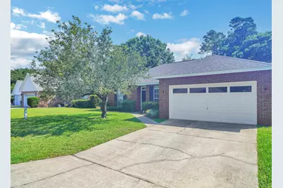 4469 Parkwood Square, Niceville, FL 32578 - Photo 1