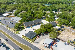 910 Barrow St, Fort Walton Beach, FL 32547 - Photo 22