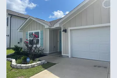 433 Scarborough Street, Crestview, FL 32539 - Photo 1