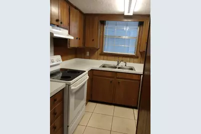 106 Valencia Drive, Fort Walton Beach, FL 32547 - Photo 2