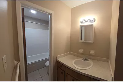 106 Valencia Drive, Fort Walton Beach, FL 32547 - Photo 22