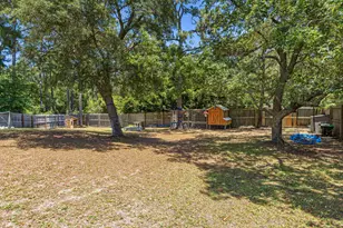 1988 Sparrow Ln, Navarre, FL 32566 - Photo 12