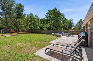 1988 Sparrow Ln, Navarre, FL 32566 - Photo 14