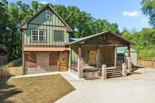 981 E Chestnut Ave, Crestview, FL 32539 - Photo 1