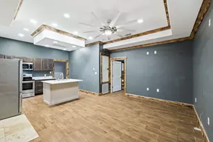 981 E Chestnut Ave, Crestview, FL 32539 - Photo 24