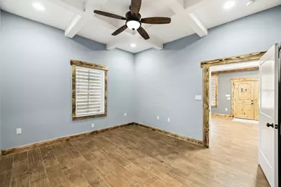 981 E Chestnut Avenue, Crestview, FL 32539 - Photo 28