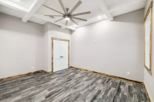 981 E Chestnut Ave, Crestview, FL 32539 - Photo 34