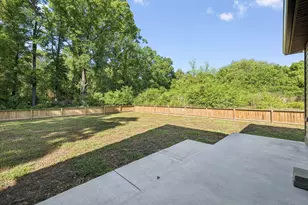 981 E Chestnut Ave, Crestview, FL 32539 - Photo 44