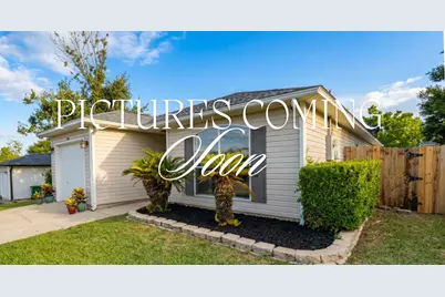 105 Aqua Drive, Crestview, FL 32536 - Photo 1