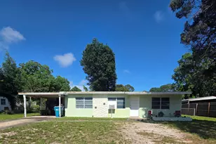 640 Cornwall Terrace, Mary Esther, FL 32569 - Photo 2