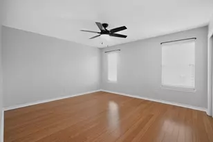 402 Sandy Ridge Cir, Mary Esther, FL 32569 - Photo 16