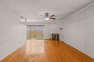 53 4th St, Shalimar, FL 32579 - Photo 4