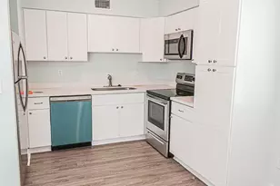 723 S Berthe Ave, Panama City, FL 32404 - Photo 4