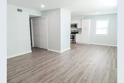 723 S Berthe Avenue #6, Panama City, FL 32404 - Photo 2