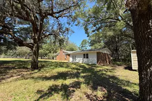 5703 Old River Rd, Baker, FL 32531 - Photo 24
