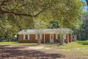 5703 Old River Rd, Baker, FL 32531 - Photo 16