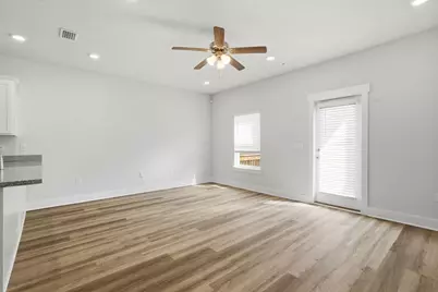 9422 Nature Creek Lane, Pensacola, FL 32526 - Photo 10