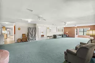 46 Veterans Ln, Freeport, FL 32439 - Photo 10