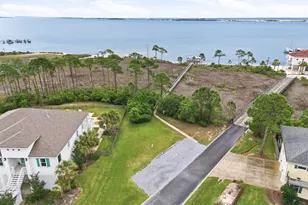 9318 Lucian Ct, Navarre, FL 32566 - Photo 46