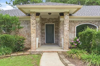 9318 Lucian Court, Navarre, FL 32566 - Photo 8
