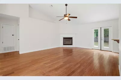 9318 Lucian Court, Navarre, FL 32566 - Photo 10