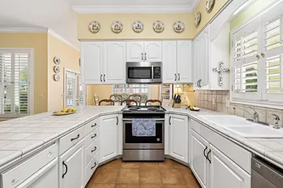 20 Place De La Fontaine, Miramar Beach, FL 32550 - Photo 12