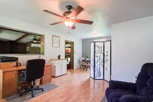 320 Stacy Circle, Fort Walton Beach, FL 32548 - Photo 2