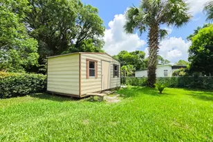 320 Stacy Circle, Fort Walton Beach, FL 32548 - Photo 24